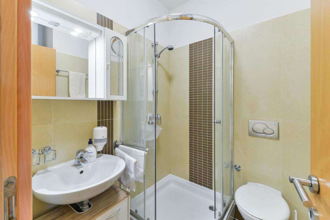 Modern Apartments Punta With Sea View- By Ta Leut Agency Privlaka  Esterno foto